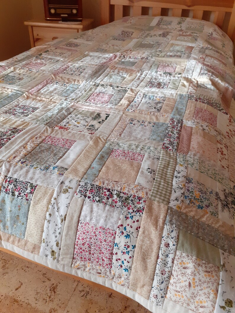 Patchworkdecke, Quilt, Sofadecke, Tagesdecke, Steppdecke Bild 3