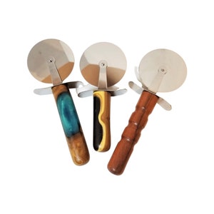 Wooden Handled Pizza Cutter