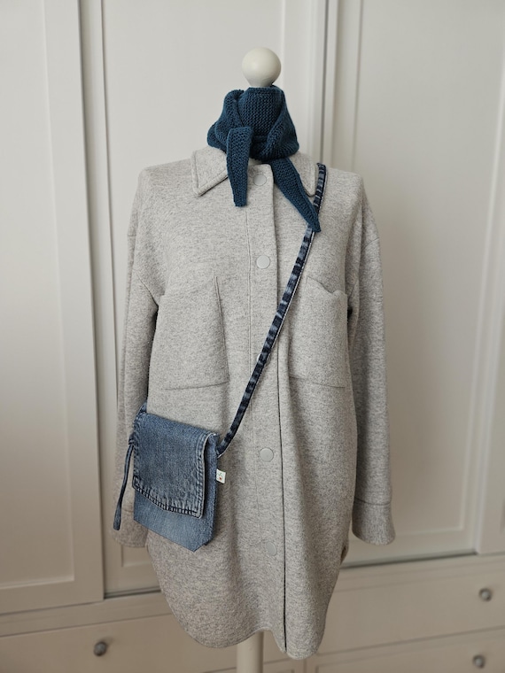 Small denim bag | Shoulder bag made of denim fabric | Upcycled