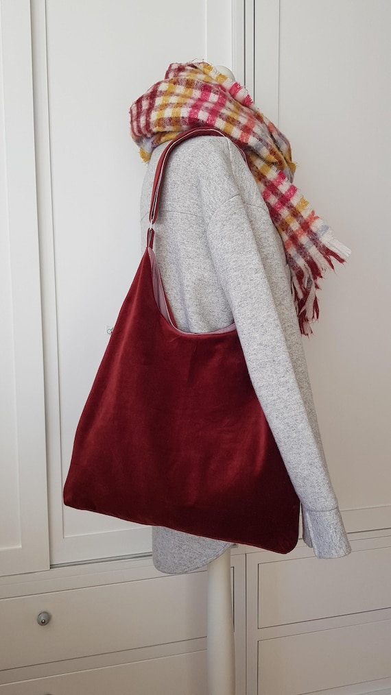 Velvet hobo bag | upcycling