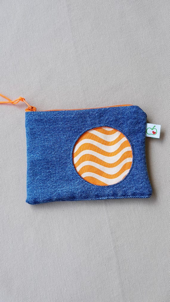 small makeup bag made of denim fabric | upcycling