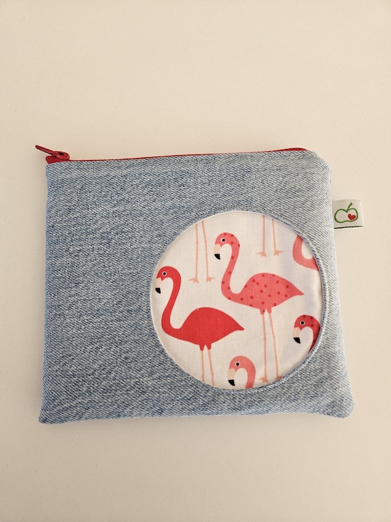 Cosmetic bag made of denim I upcycled