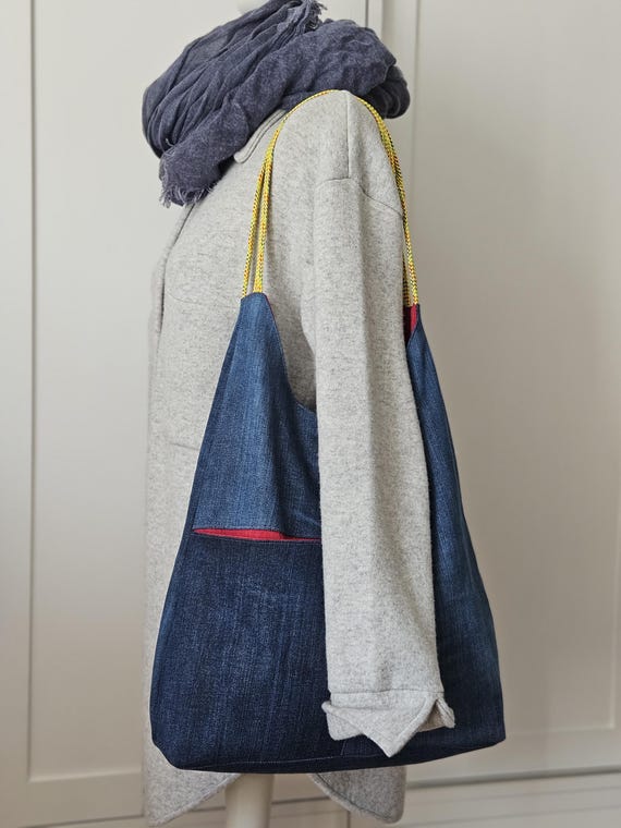 Jeans bag in hobo style with strap made from climbing rope I upcycled