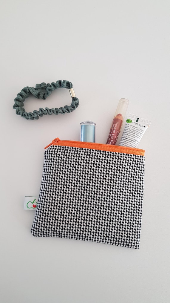 Small universal bag with houndstooth pattern | upcycled