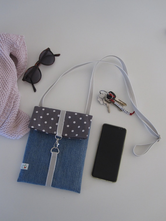 Shoulder bag made of denim fabric | upcycling