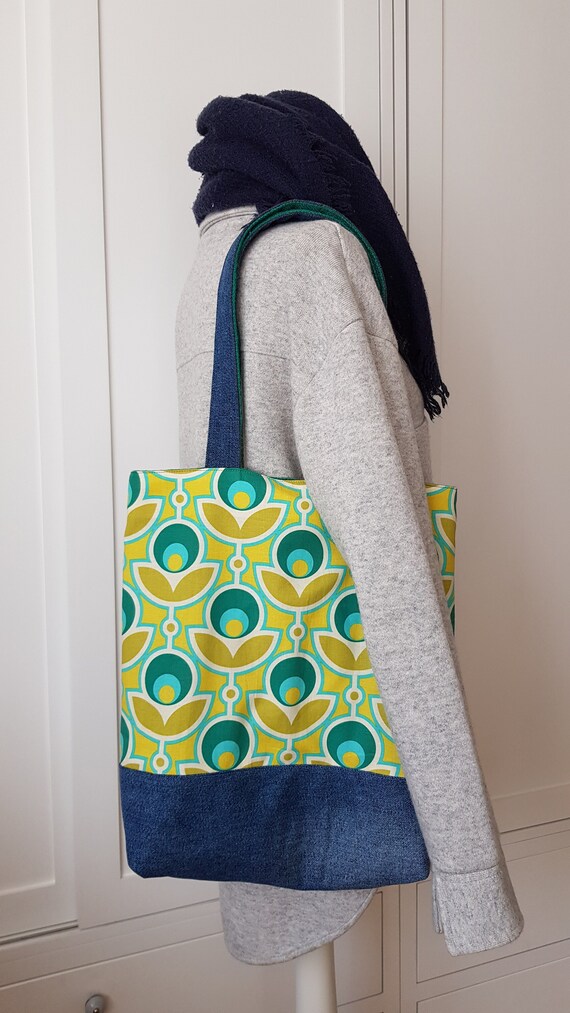 Tote bag with retro pattern | upcycling