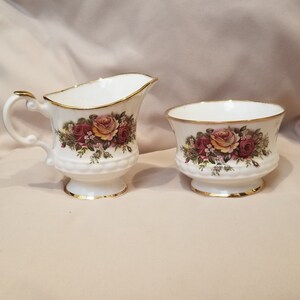 Elizabethan Fine Bone China Sugar Bowl and Creamer Roses Pattern Made in England