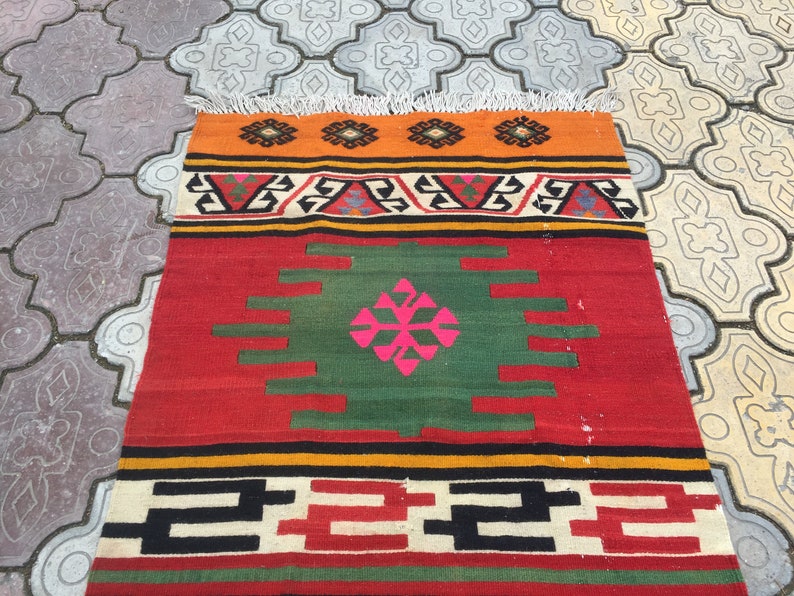 Handmade Rug Weaving Kilim Kelim Antique,Vintage Rug Turkish kilim 2.3 x 4.7 Feet 71 x 144 cm Handwoven Kilim