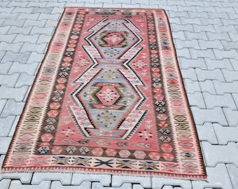 Oushak Kilim Rug,Turkish Kilim Rug,Vintage Kilim Rug,Kilim Rug,Area Kilim,Anatolian Kilim,Vintage Kilim,Turkish Kilim,Oushak Kilim,3.5x5.6Ft