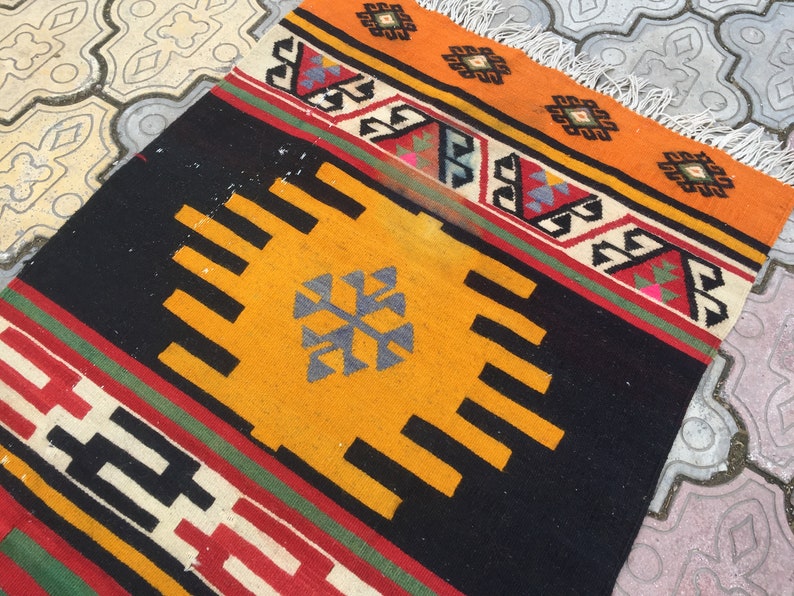 Handmade Rug Weaving Kilim Kelim Antique,Vintage Rug Turkish kilim 2.3 x 4.7 Feet 71 x 144 cm Handwoven Kilim
