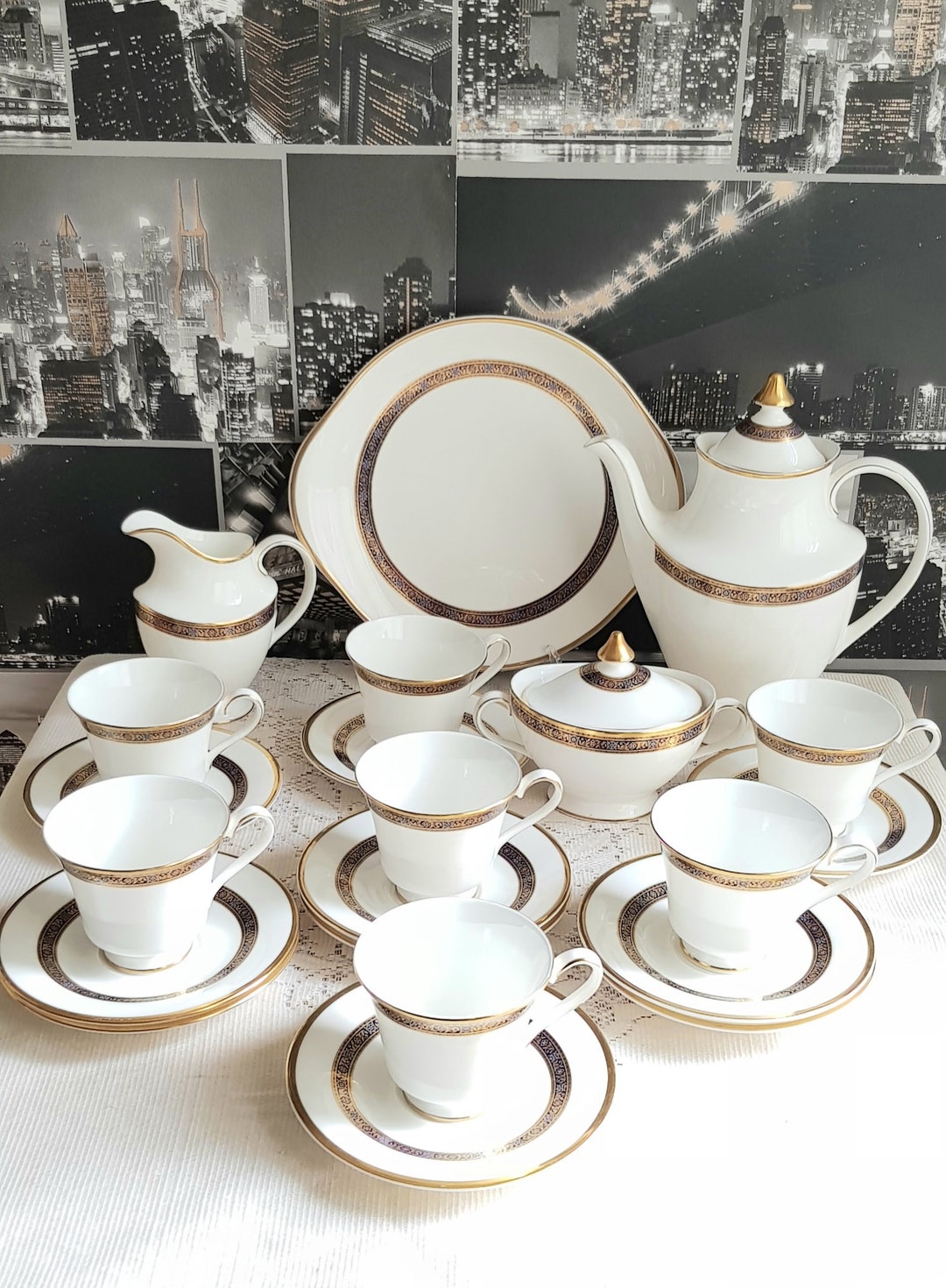 Royal Doulton Harlow Tea Cups and Set, Coffee Pot and Set,tea Trio Tea