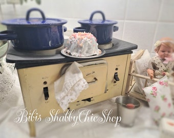 Shabby chic doll stove, old electric doll stove vintage
