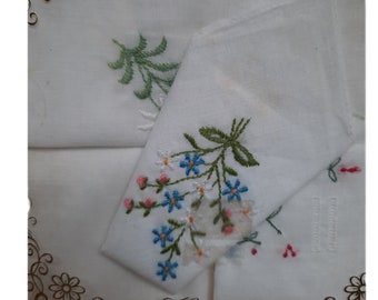 vintage handkerchiefs * embroidered