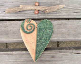 Pendentif coeur en céramique porte murale décoration de jardin COEUR avec bois flotté