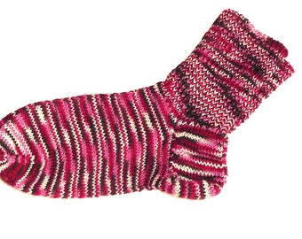 handgestrickte Socken Gr.36/37 bunte Socken rote Socken Strümpfe Socken mit Muster Freizeitsocken Haussocken Damensocken Kindersocken