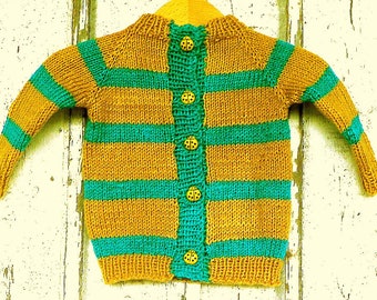 Babystrickjacke Gr.74  9 Monate  handgestrickte Babyjacke Musterbabyjacke  warme  Babystrickjacke  farbige  Babystrickjacke gestreifte Jacke