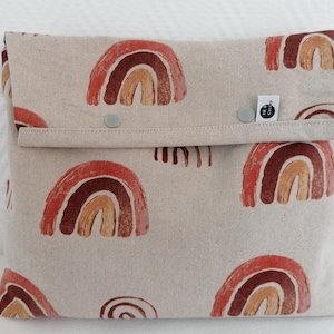 Große Kulturtasche mit Regenbogen