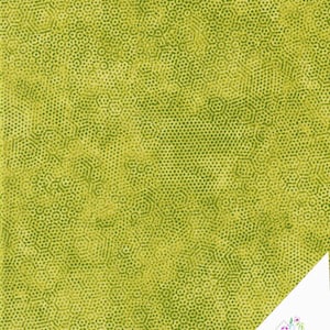 Könnte beinhalten: Grüner Stoff mit einem sich wiederholenden Muster aus kleinen Kreisen und Sechsecken. Der Stoff hat eine subtile, strukturierte Optik.