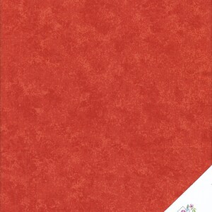 Könnte beinhalten: Ein einfarbiger roter Stoff mit einer gesprenkelten, strukturierten Oberfläche. Der Stoff hat ein subtiles, unebenes Muster über die gesamte Fläche.
