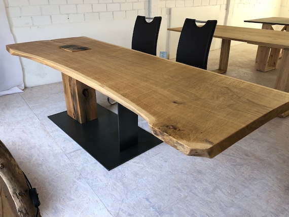 Oak plank dining table deals