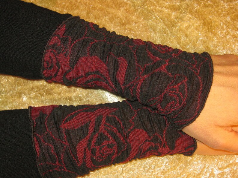 Pulse warmer cloqué jersey roses dark red/black S-L image 1