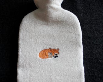 Wärmflasche Bio-Baumwollfleece grau mit Stickerei schlafender Fuchs