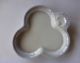 Porte-savon STYLE NACRE porcelaine vintage années 70