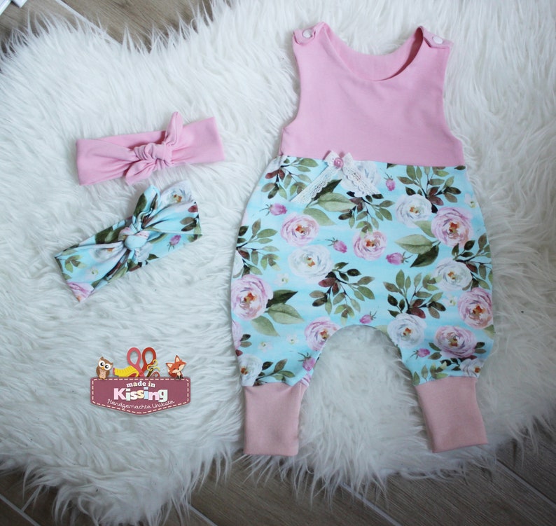 Baby Jersey romper girl white pink roses on light blue-mine with loop in desired size