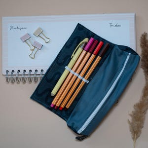 Gift for a student - blue pencil case for approx. 12 pens, pencil case with elastic band, pencil case for girls