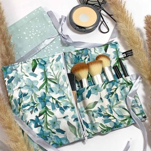 Cosmetic bag personalized with name, toiletry bag personalized, gift for best friend mom daughter colleague girlfriend women