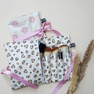 Cosmetic bag beige pink for travel, make-up bag made of cotton, toiletry bag Smiley Pink for women, make-up bag, Leo pattern