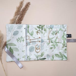 Piccolo portagioie fatto a mano - elegante custodia da viaggio per gioielli - perfetto per gli amanti dei viaggi e dei gioielli in movimento, Matcha Boho