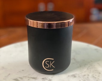 Flowerbomb Type Candle