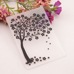 Baum mit Blumen Prägeschablone Embossing Folder Tree Flower DIY Papier Karten