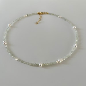 Delicate green jade necklace with freshwater pearls 925 Sterling silver gold plated