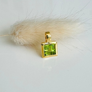 Peridot pendant 925 Sterling silver gold plated