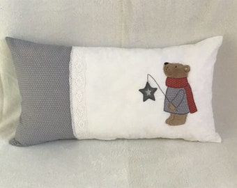 Pillowcase with teddy and lantern