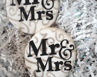 Mr&Mrs Wedding cookies 1{Dozen}