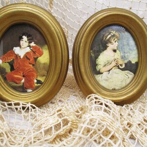 Vintage beautiful oval picture frames, gold frames, Florentine picture frames 2 pieces, to put image 4