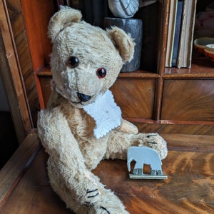 Vintage kleinerer Teddybär Max , er wurde sehr geliebt...... sucht eine neue Familie Bild 5