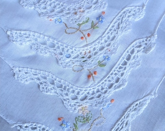 Vintage 6 pieces of very delicate handkerchiefs with pretty embroidery and crochet border