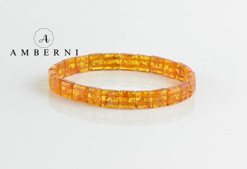 4,6 grams 1976 amber bracelet cognac color amber Baltic Amber Bracelet