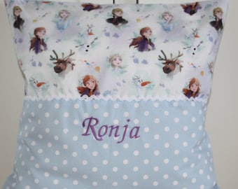 Cushion cover, 40 x 40 cm, embroidered with desired name, Frozen, Elsa