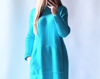 Oversized dress with a hood