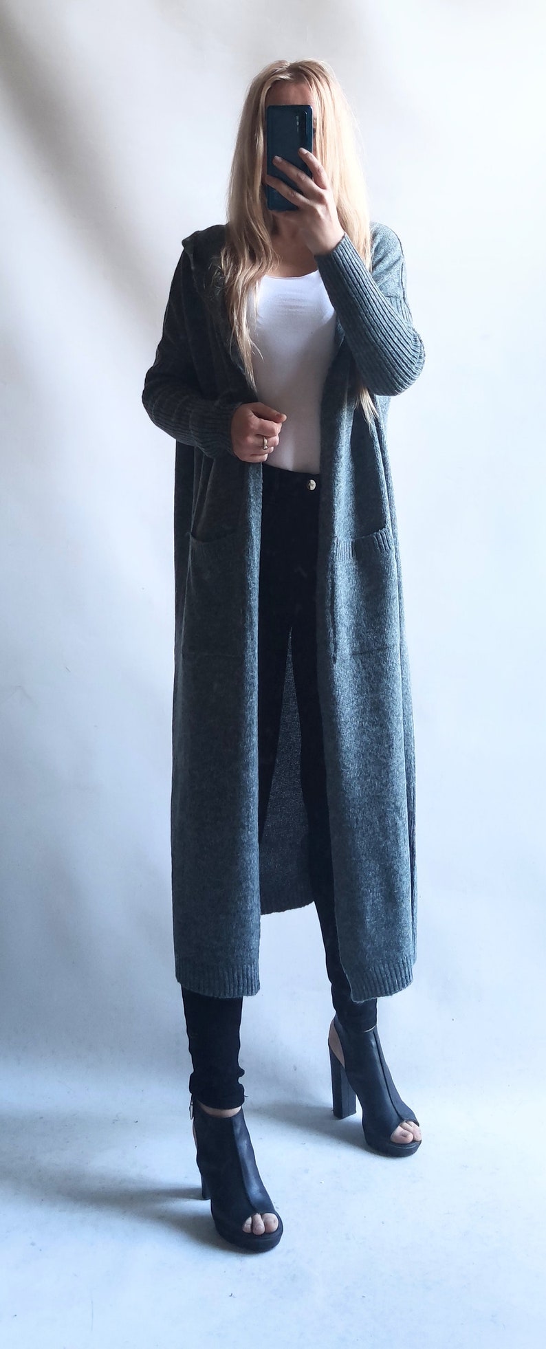 Cardigan long sweater with a hood, coat with pockets image 5