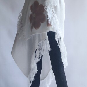 Poncho decorated with flowers, cape with tassels image 6