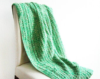 Crochet blanket green beige messages about 135 x 110 cm large cuddle blanket acrylic wool crocheted day blanket for children and adults