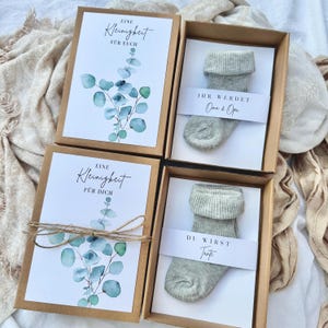 Schwangerschaft verkünden Geschenkschachtel Eukalyptus Blumen Baby verkünden  Ihr werdet Oma und Opa Babysocken Überraschung Baby