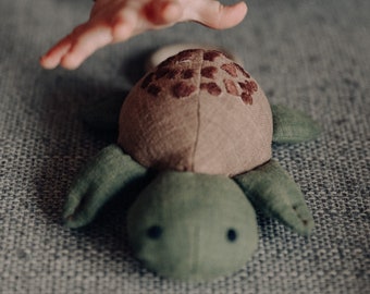 Linen Turtle Rattle Toy - Handmade non-toxic baby toy - wooden ring chew - nature inspired baby gift - newborn nursery decor