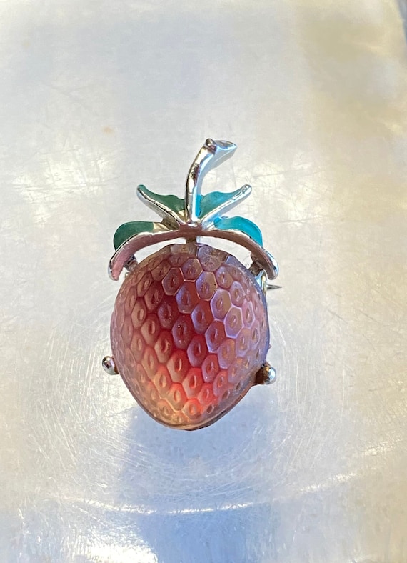 1950s Moulded Glass Strawberry Brooch